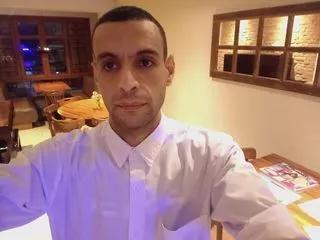 ronnis_poto from Flirt4Free