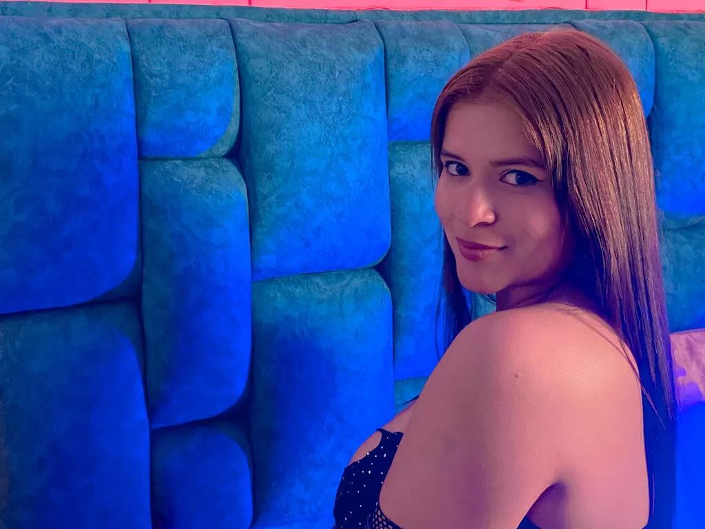AlissoWeir from LiveJasmin