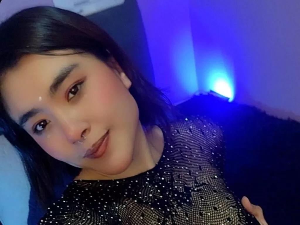 HannaDevine from LiveJasmin