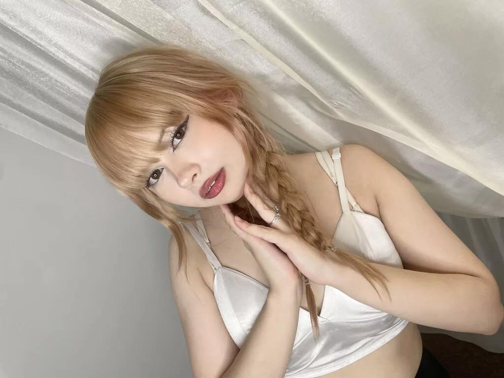 MiaJenkin from LiveJasmin