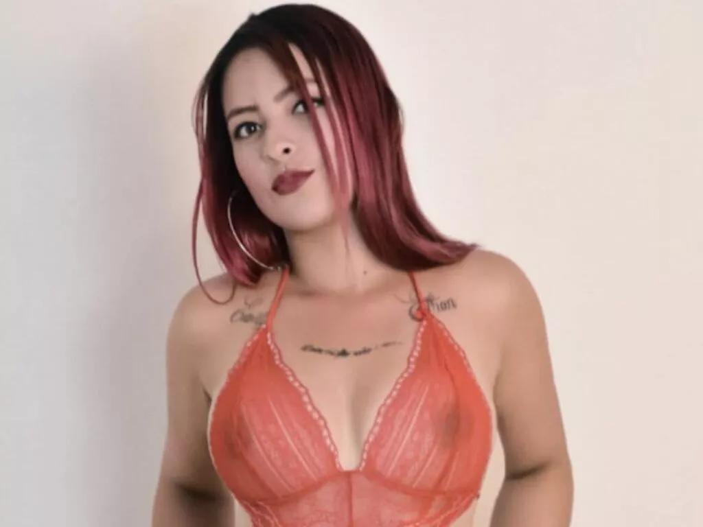 SoffyThompson from LiveJasmin