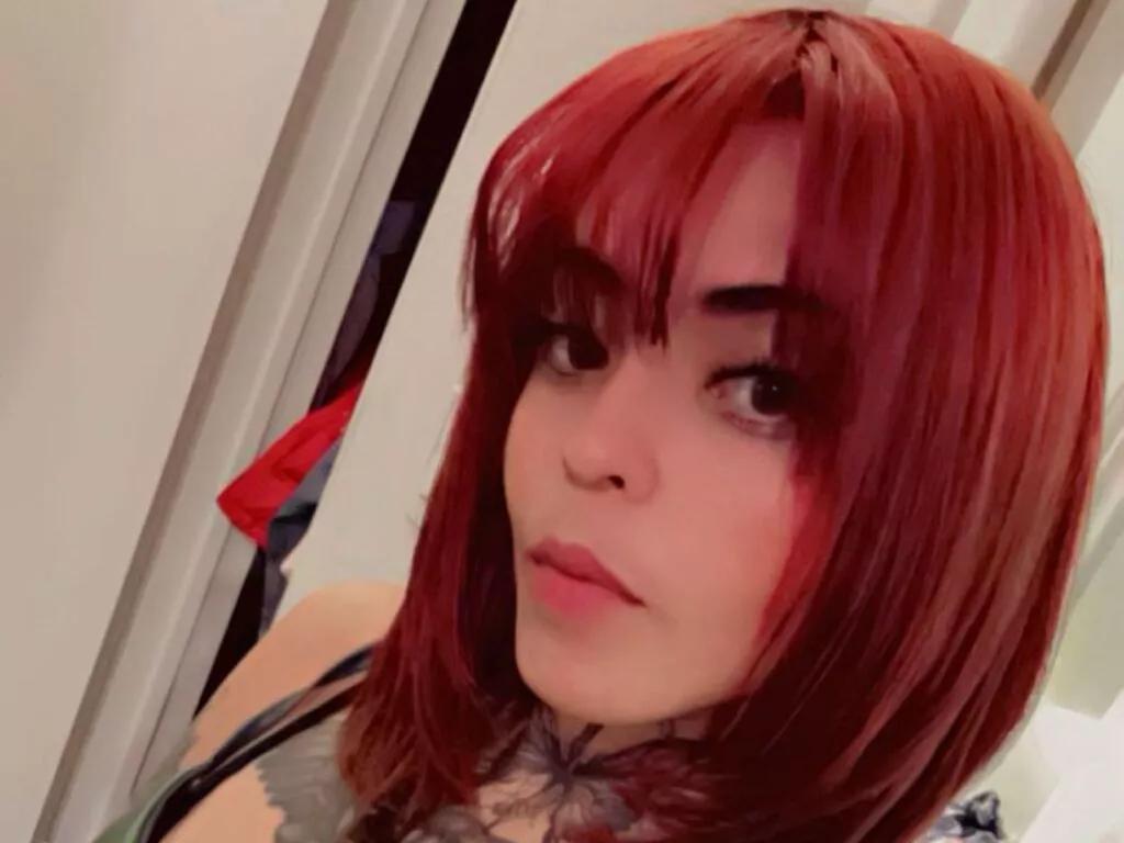 VioletTom from LiveJasmin