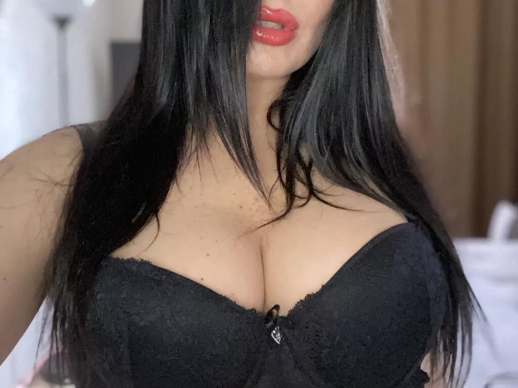 YanaDim from LiveJasmin