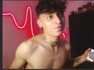 ALEJO_GREYX from Streamate