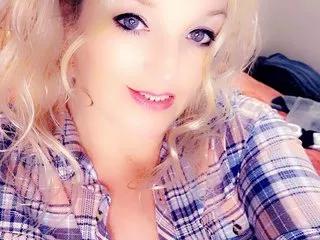 CaliStar23 from Streamate