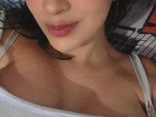 NatalieDuque from Streamate