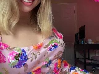 The_Blondiee from Streamate