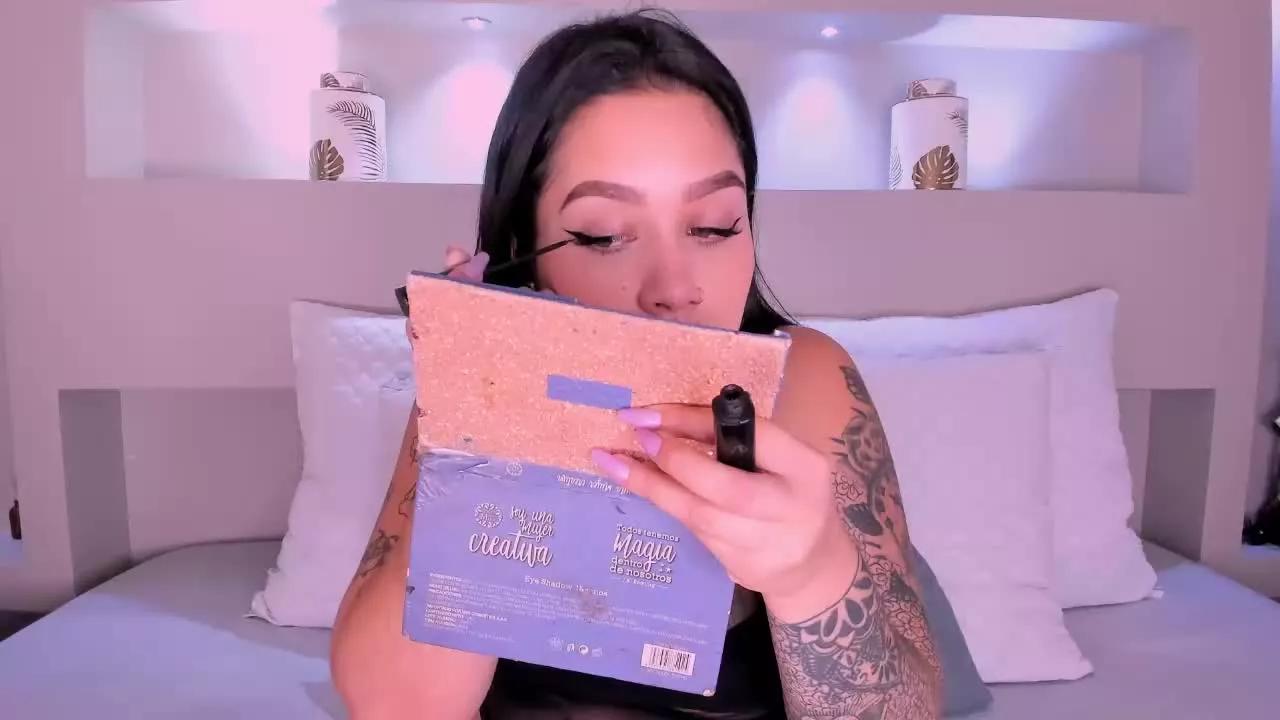AgattaVelez from Streamray