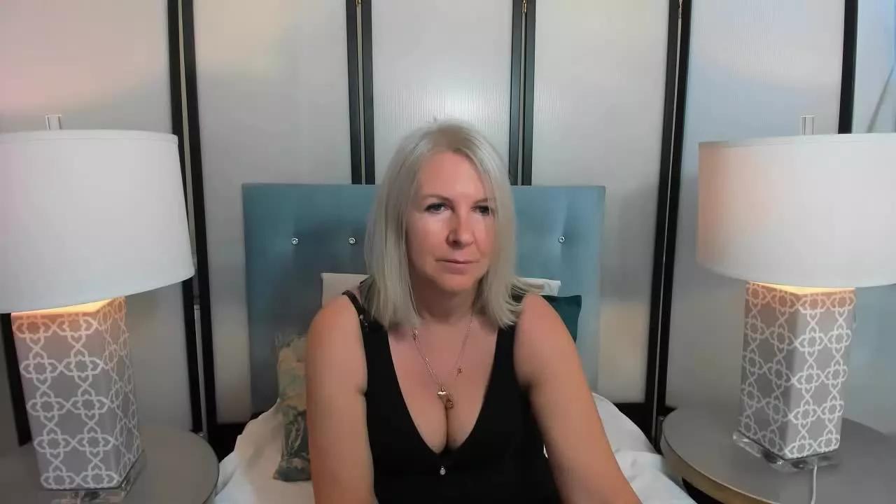 EricaWOMAN from Streamray