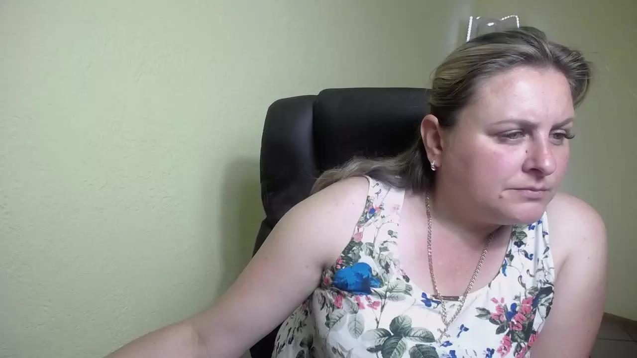 IrisJones from Streamray