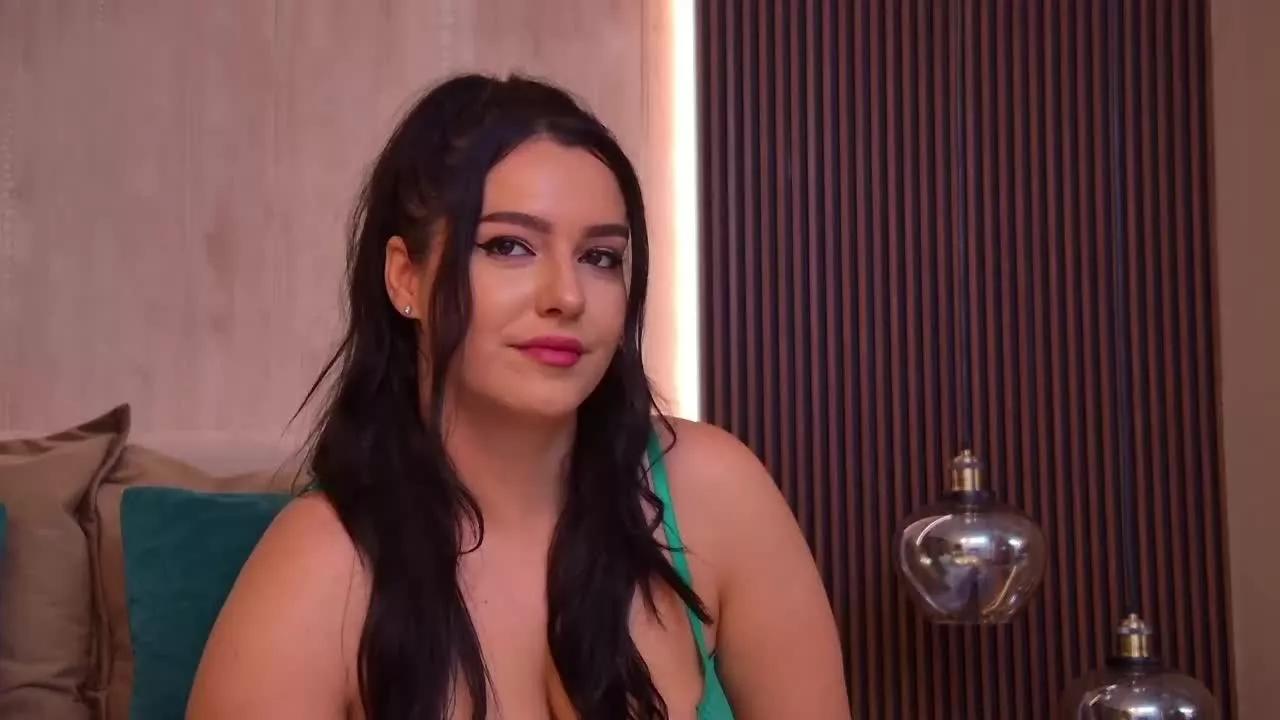 JennifferGray from Streamray