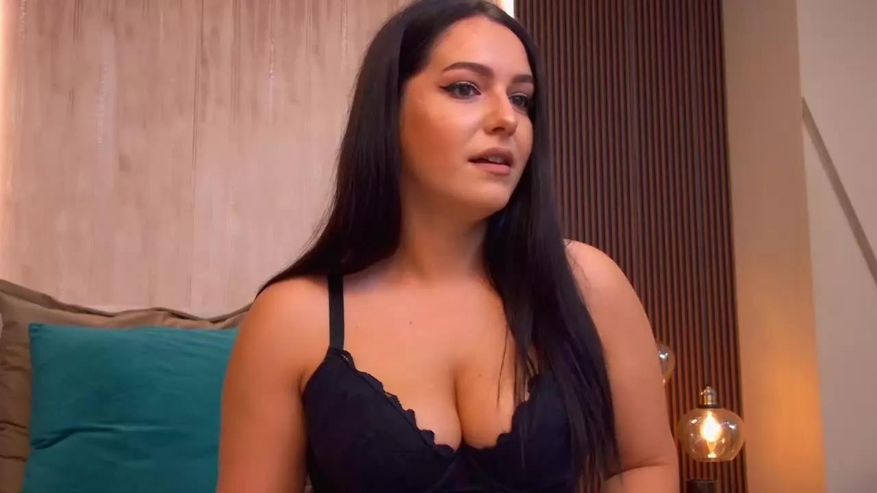 JennifferGray from Streamray