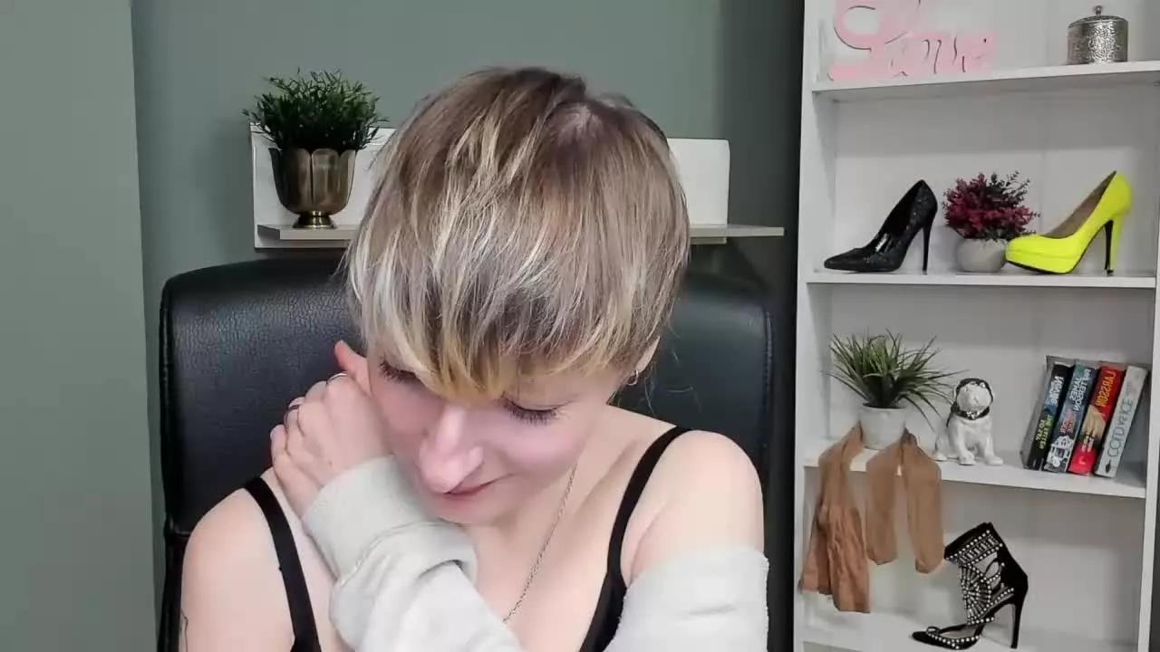 TeaseBlair from Streamray