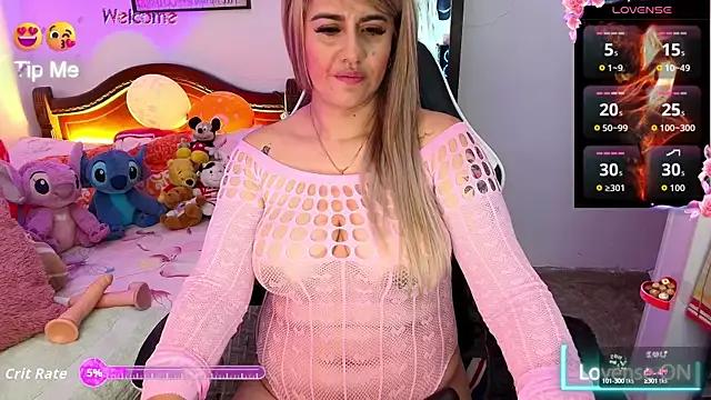 aamanda_Queen_ from StripChat