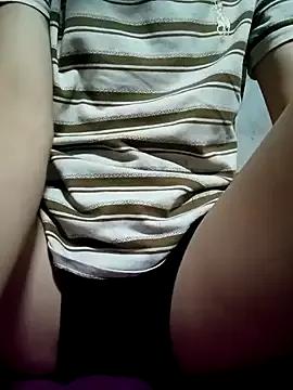 Adna7 from StripChat
