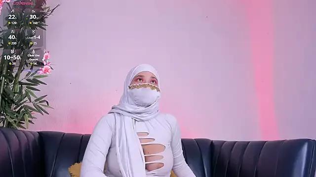 Alana_abad from StripChat