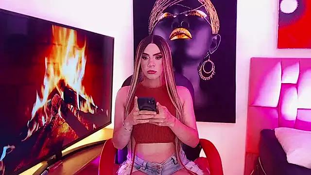 Alanna_Fiierce from StripChat