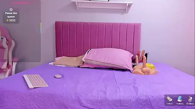 alexa_pariss from StripChat