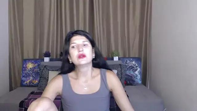 Alianna_Solo_Kisses from StripChat