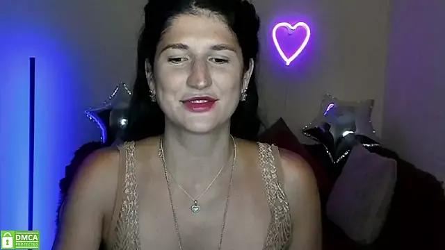 Alianna_Solo_Kisses from StripChat