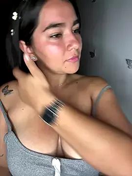 alison_villalobo from StripChat