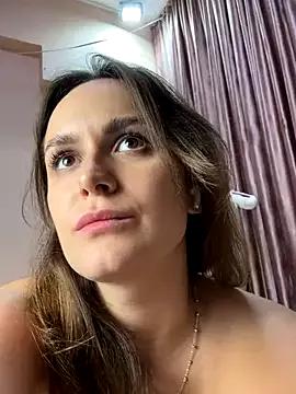 AllaTousNew from StripChat