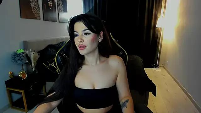 AlluringAriel from StripChat