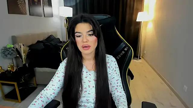 AlluringAriel from StripChat