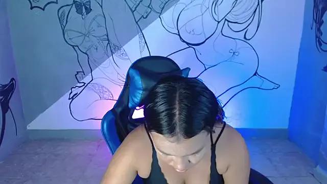 amara_hot2 from StripChat