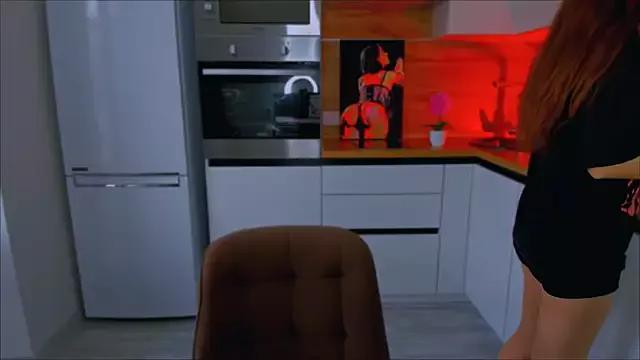 Naked Room ameli_moon 