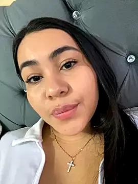 AmorMia from StripChat
