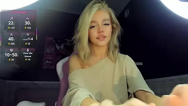 Naked Room Anna_Robinson 