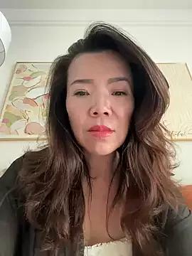 Naked Room anna_yngs 