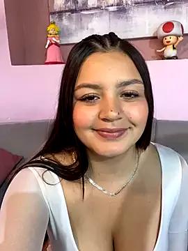 Antonela_Pinkk from StripChat