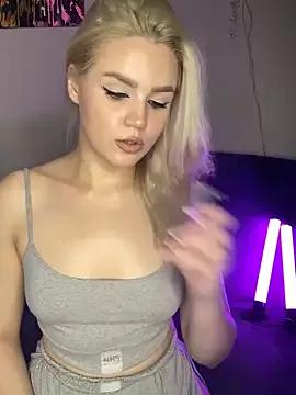 April_Purr from StripChat
