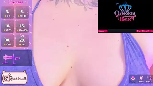AriaBursett from StripChat