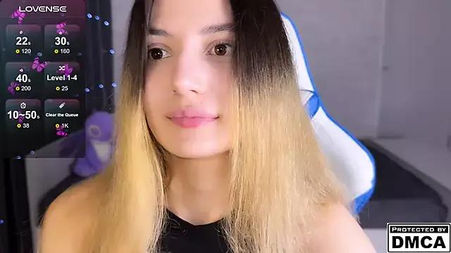 Asya_Fairy from StripChat