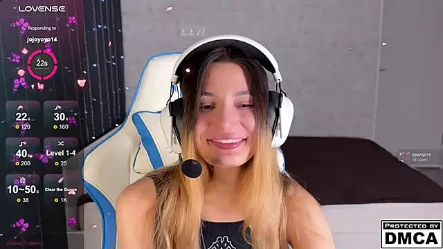 Asya_Fairy from StripChat
