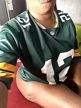 Babez_show from StripChat is Freechat