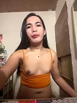 Naked Room beautiful_mistake 