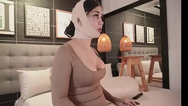 Bella_TS_ from StripChat