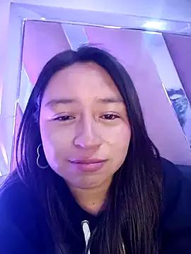 BellaRoux1 from StripChat