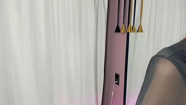 BerryTeen from StripChat