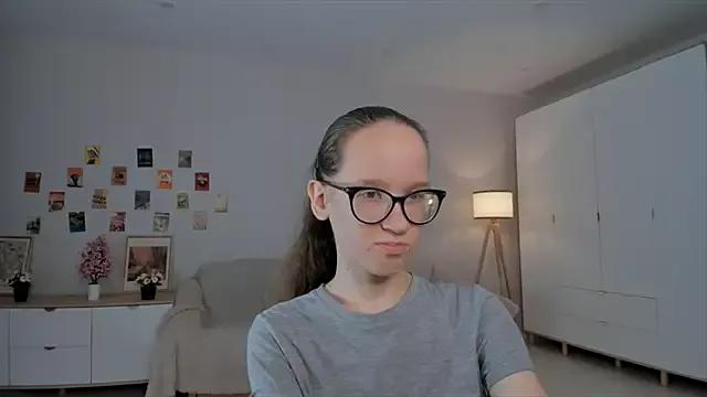 BettyBrowni from StripChat