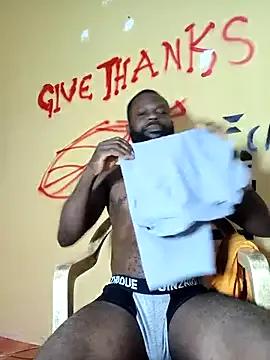 bigblackbangerkay from StripChat is Freechat