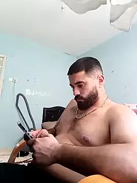 BigBoyXXL35 from StripChat