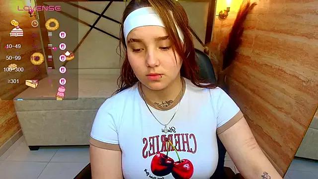 black_russo_r from StripChat is Freechat