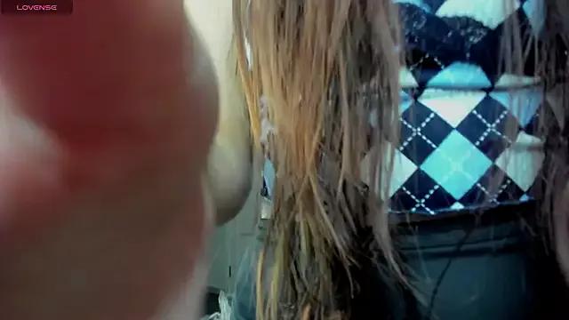 boozekirs_ from StripChat