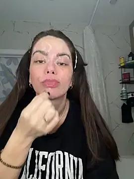 Brilliant-Dew-Kiss from StripChat