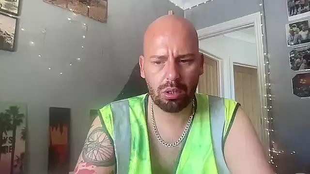 BUILDER4YOU from StripChat